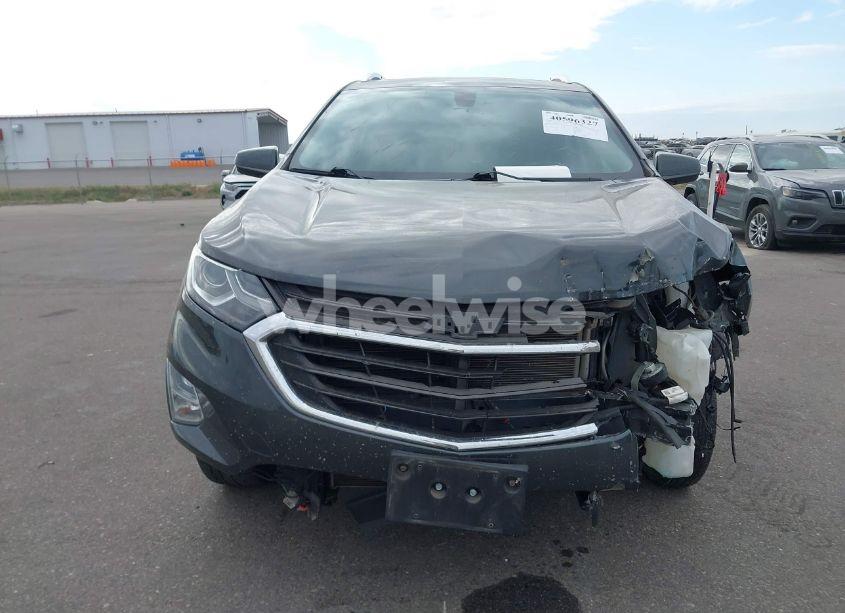 Photo 13 of 2018 Chevrolet Equinox LT (VIN 2GNAXJEV7J6314464)