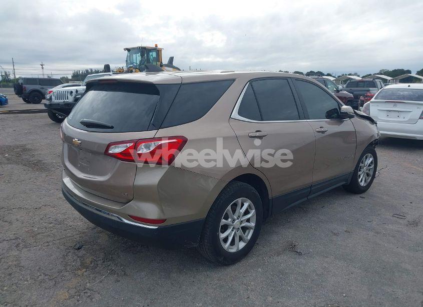 Photo 4 of 2018 Chevrolet Equinox LT (VIN 2GNAXJEV7J6332348)