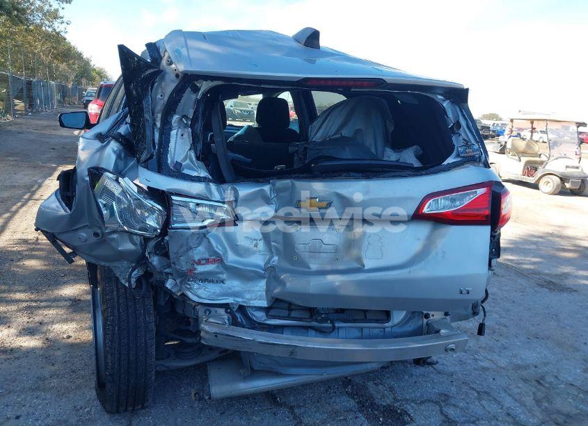 Photo 16 of 2019 Chevrolet Equinox (VIN 2GNAXJEV7K6257216)