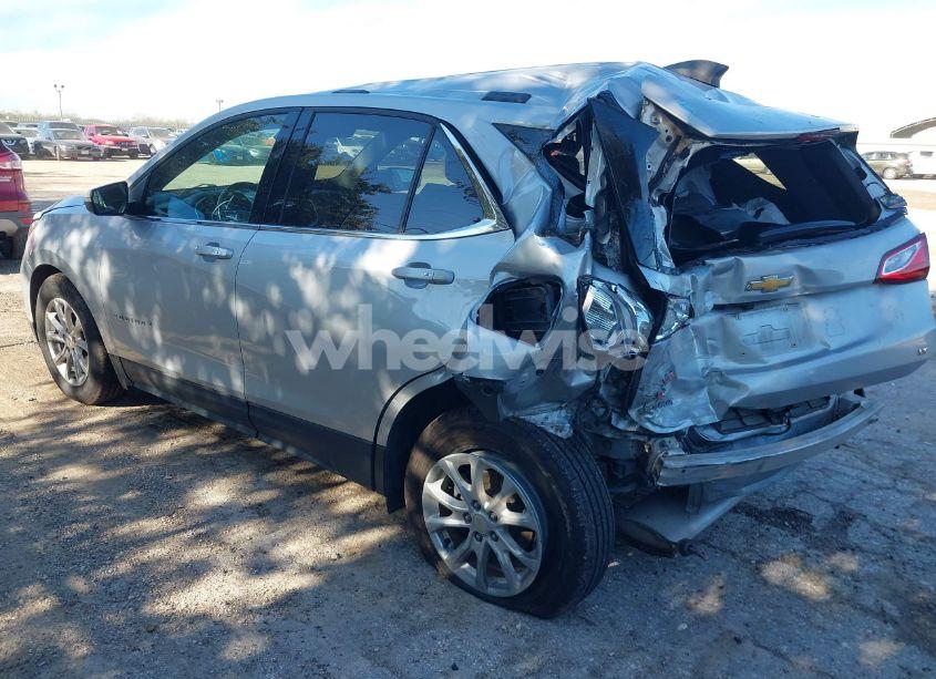 Photo 3 of 2019 Chevrolet Equinox (VIN 2GNAXJEV7K6257216)