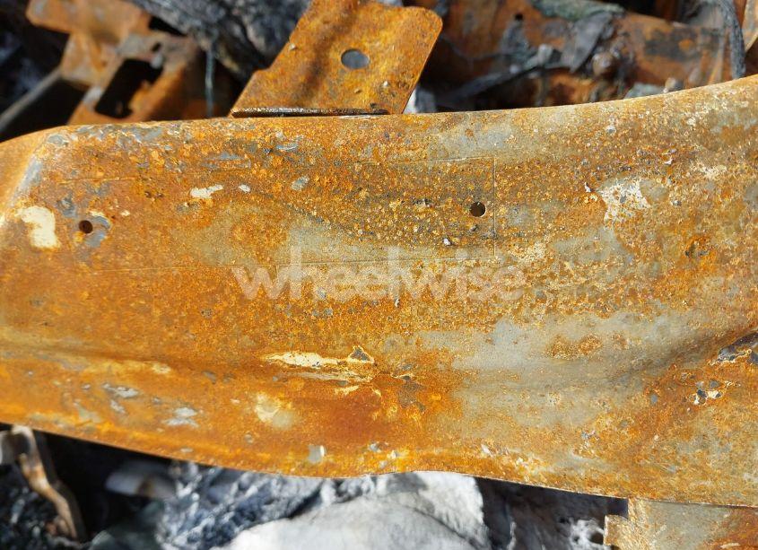 Photo 9 of 2019 Chevrolet Equinox LT (VIN 2GNAXJEV7K6260505)