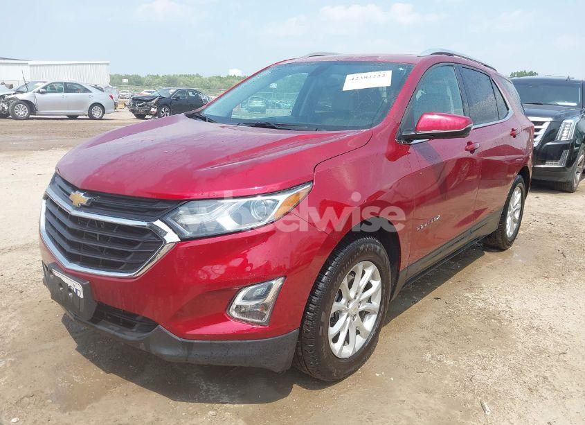 Photo 2 of 2018 Chevrolet Equinox LT (VIN 2GNAXJEV8J6100857)