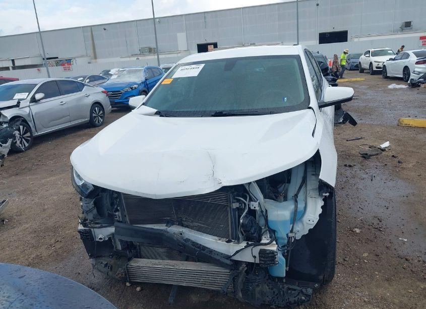 Photo 13 of 2018 Chevrolet Equinox LT (VIN 2GNAXJEV8J6147192)