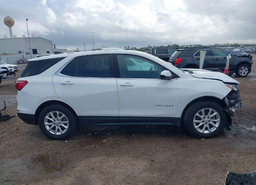 Photo 14 of 2018 Chevrolet Equinox LT (VIN 2GNAXJEV8J6147192)