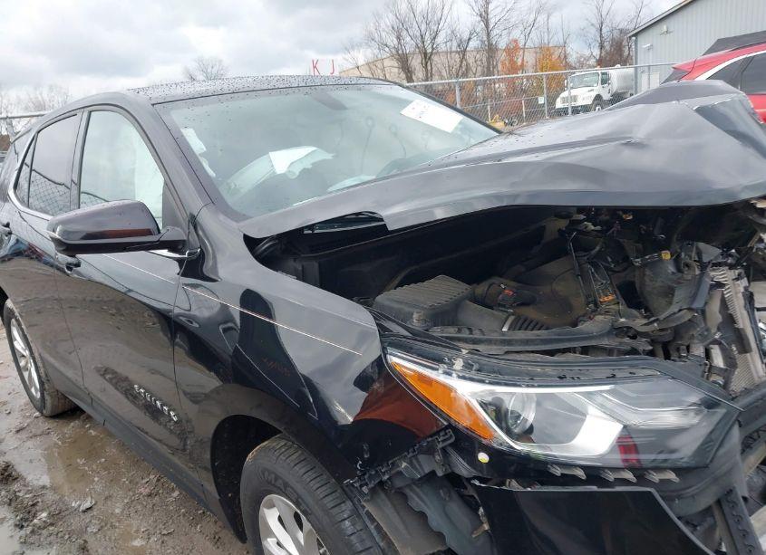 Photo 12 of 2018 Chevrolet Equinox LT (VIN 2GNAXJEV8J6199275)