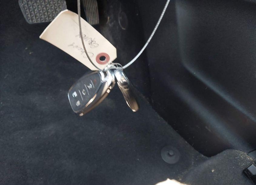 Photo 11 of 2018 Chevrolet Equinox LT (VIN 2GNAXJEV8J6225566)