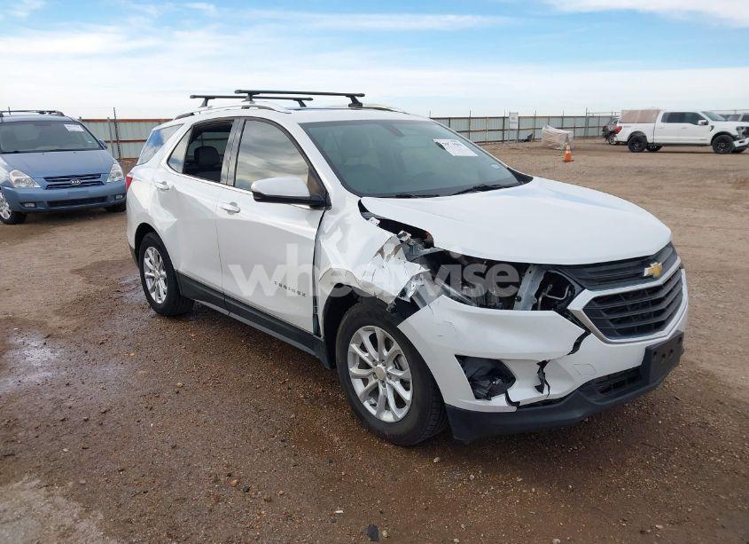 2018 Chevrolet Equinox LT (VIN 2GNAXJEV8J6277196) main photo