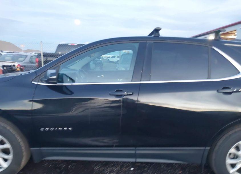 Photo 14 of 2018 Chevrolet Equinox LT (VIN 2GNAXJEV8J6313128)