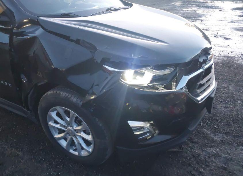 Photo 6 of 2018 Chevrolet Equinox LT (VIN 2GNAXJEV8J6313128)