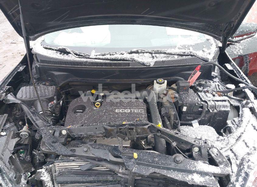 Photo 10 of 2018 Chevrolet Equinox LT (VIN 2GNAXJEV8J6342631)