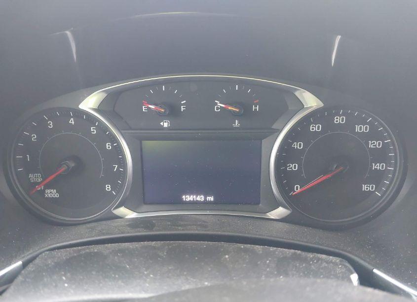 Photo 15 of 2019 Chevrolet Equinox LT (VIN 2GNAXJEV8K6220952)