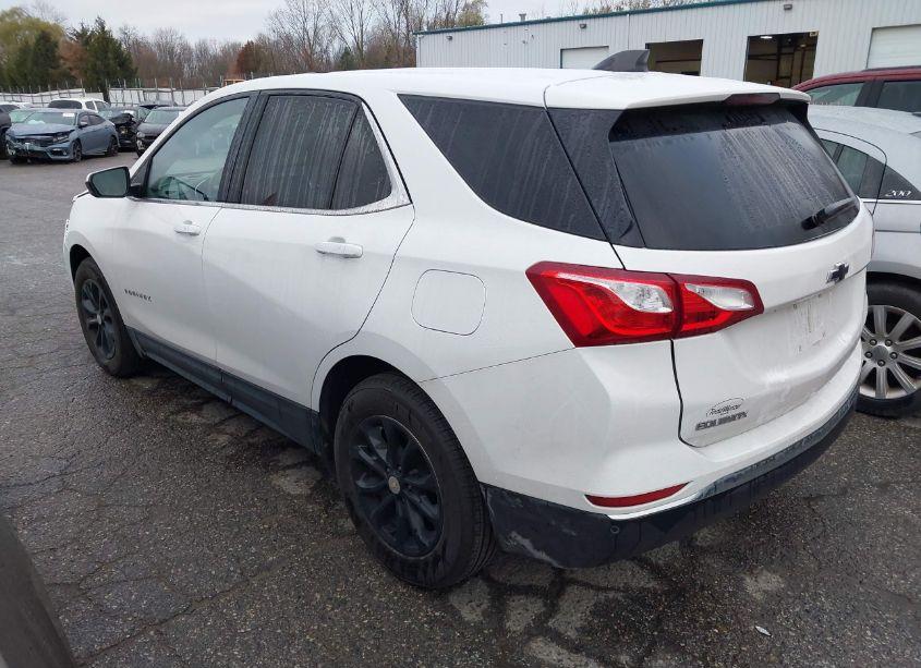 Photo 3 of 2020 Chevrolet Equinox FWD 2FL (VIN 2GNAXJEV8L6112784)