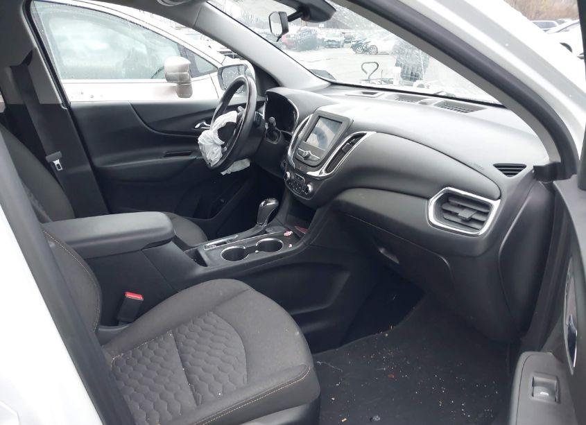 Photo 5 of 2020 Chevrolet Equinox FWD 2FL (VIN 2GNAXJEV8L6112784)