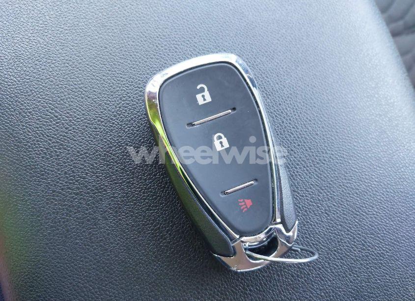 Photo 11 of 2021 Chevrolet Equinox FWD 2FL (VIN 2GNAXJEV8M6150677)