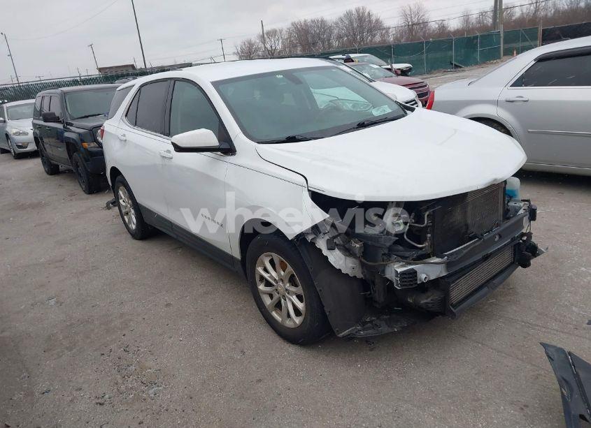 2018 Chevrolet Equinox LT (VIN 2GNAXJEV9J6112533) main photo