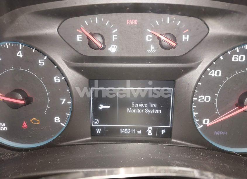 Photo 16 of 2018 Chevrolet Equinox LT (VIN 2GNAXJEV9J6112533)