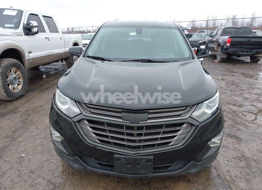 Photo 12 of 2018 Chevrolet Equinox LT (VIN 2GNAXJEV9J6134130)