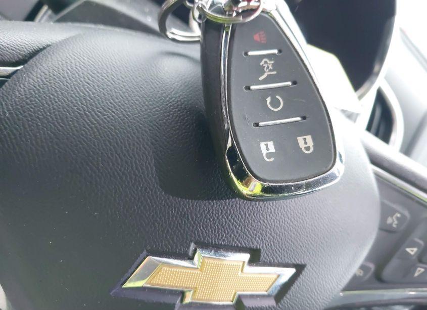 Photo 11 of 2018 Chevrolet Equinox LT (VIN 2GNAXJEV9J6162784)