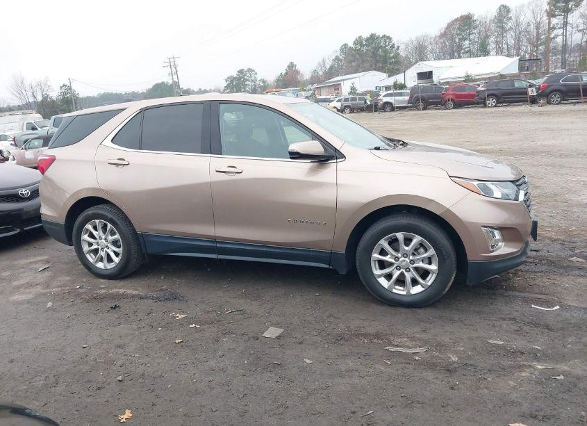 Photo 13 of 2018 Chevrolet Equinox LT (VIN 2GNAXJEV9J6162784)