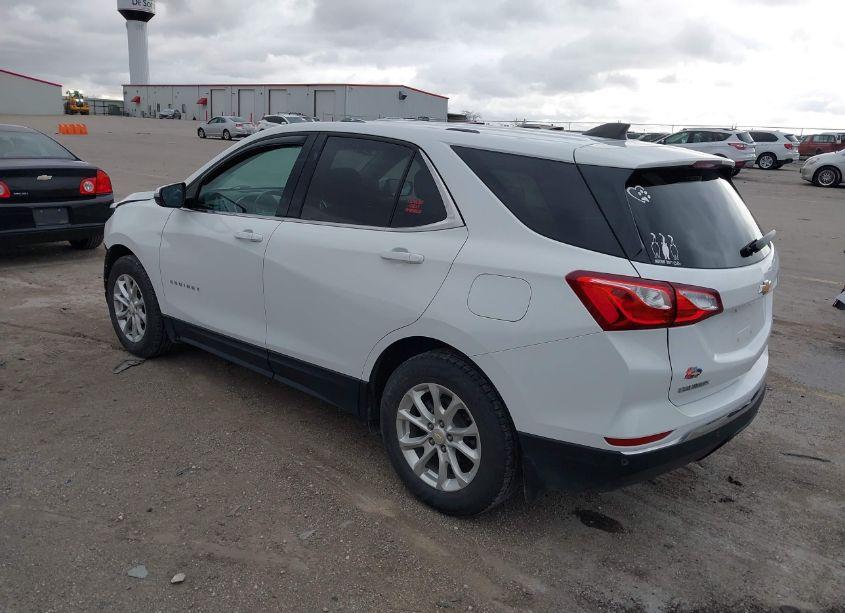 Photo 3 of 2018 Chevrolet Equinox LT (VIN 2GNAXJEV9J6214382)