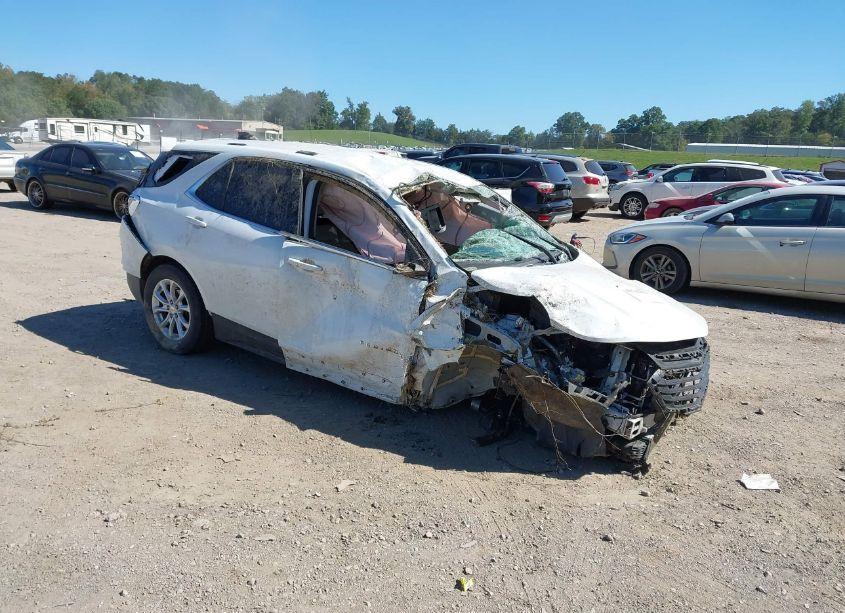 2018 Chevrolet Equinox LT (VIN 2GNAXJEV9J6251075) main photo