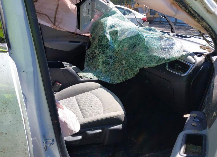 Photo 5 of 2018 Chevrolet Equinox LT (VIN 2GNAXJEV9J6251075)