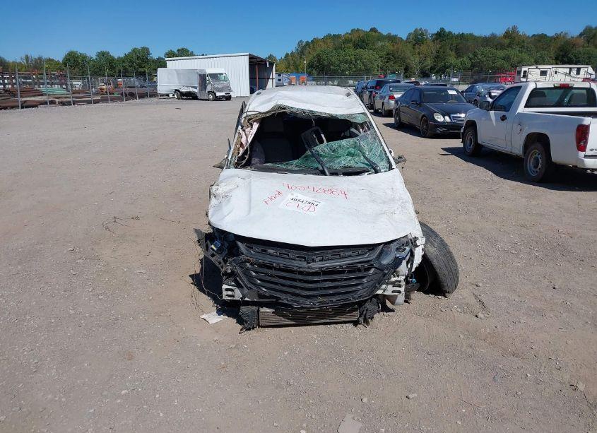 Photo 6 of 2018 Chevrolet Equinox LT (VIN 2GNAXJEV9J6251075)