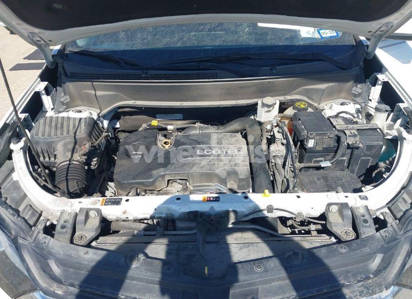 Photo 10 of 2018 Chevrolet Equinox LT (VIN 2GNAXJEV9J6281872)