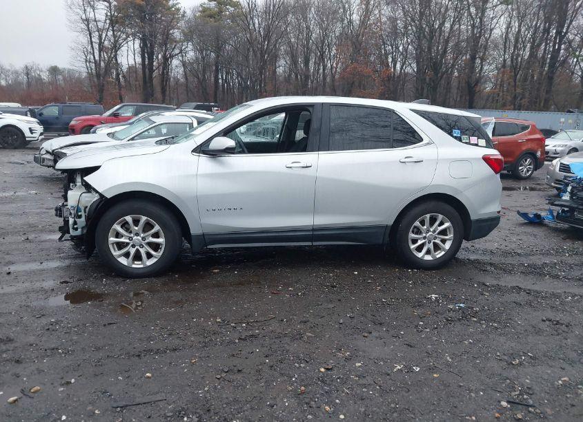 Photo 15 of 2018 Chevrolet Equinox LT (VIN 2GNAXJEV9J6284741)