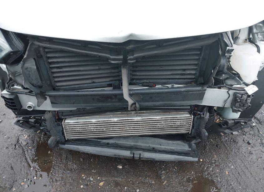 Photo 20 of 2018 Chevrolet Equinox LT (VIN 2GNAXJEV9J6284741)