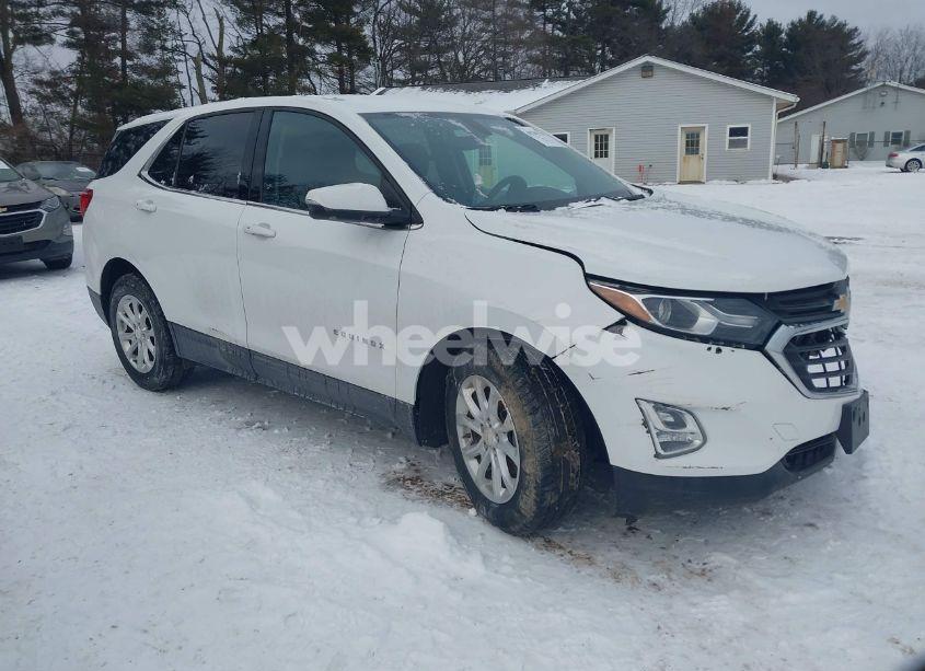 2018 Chevrolet Equinox LT (VIN 2GNAXJEV9J6290166) main photo