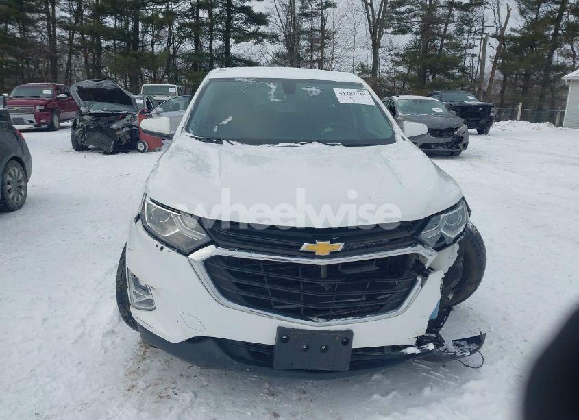 Photo 13 of 2018 Chevrolet Equinox LT (VIN 2GNAXJEV9J6290166)