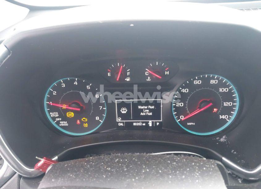 Photo 7 of 2018 Chevrolet Equinox LT (VIN 2GNAXJEV9J6290166)