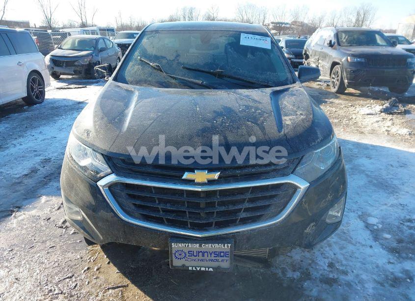 Photo 11 of 2018 Chevrolet Equinox LT (VIN 2GNAXJEV9J6305510)