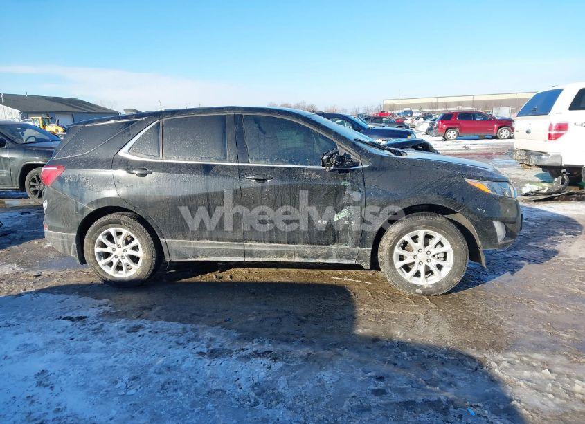 Photo 12 of 2018 Chevrolet Equinox LT (VIN 2GNAXJEV9J6305510)