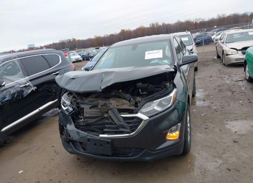 Photo 12 of 2018 Chevrolet Equinox LT (VIN 2GNAXJEV9J6305734)