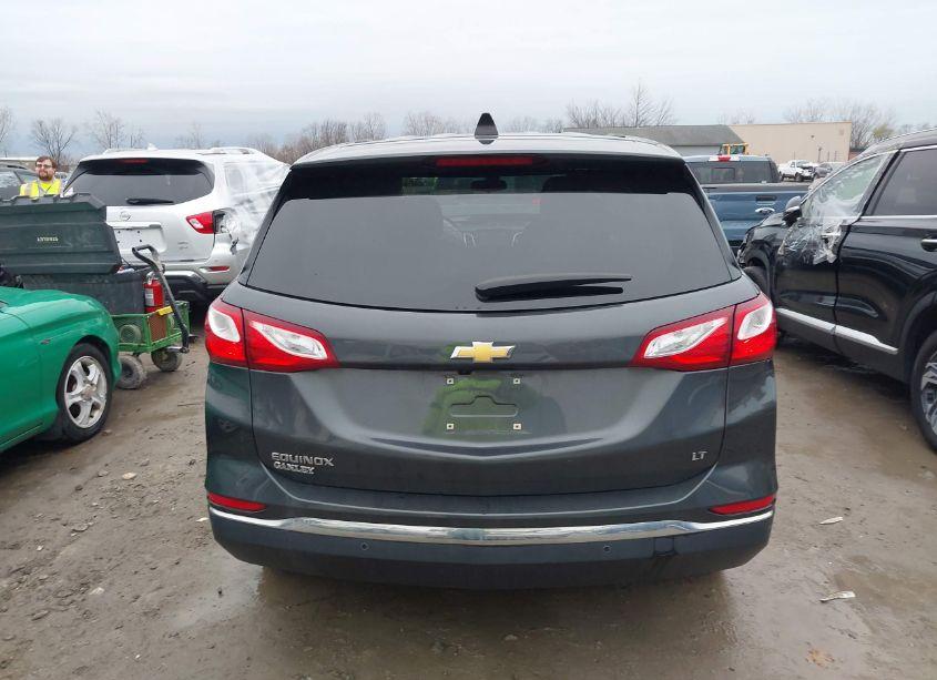 Photo 16 of 2018 Chevrolet Equinox LT (VIN 2GNAXJEV9J6305734)