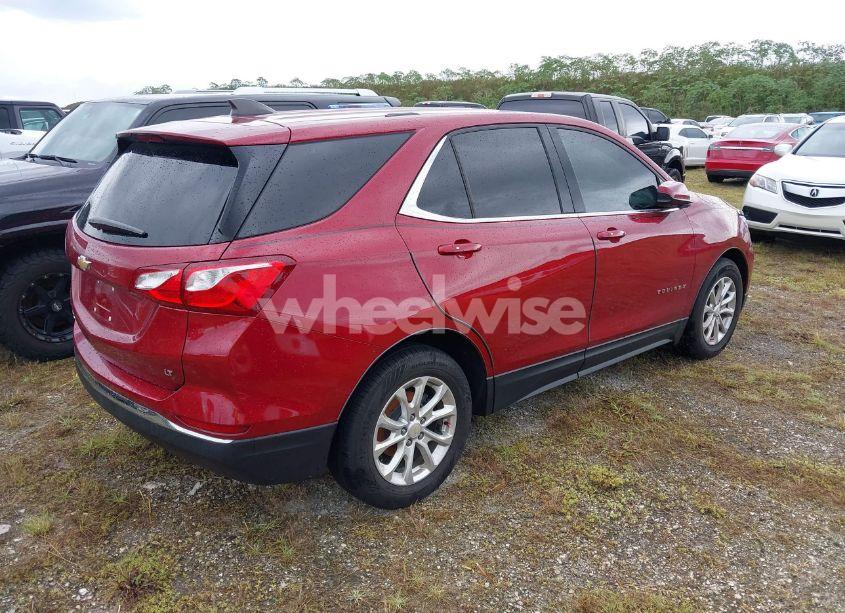 Photo 4 of 2018 Chevrolet Equinox LT (VIN 2GNAXJEV9J6348552)