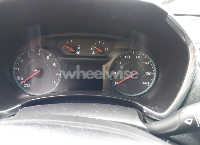 Photo 7 of 2018 Chevrolet Equinox LT (VIN 2GNAXJEV9J6348552)