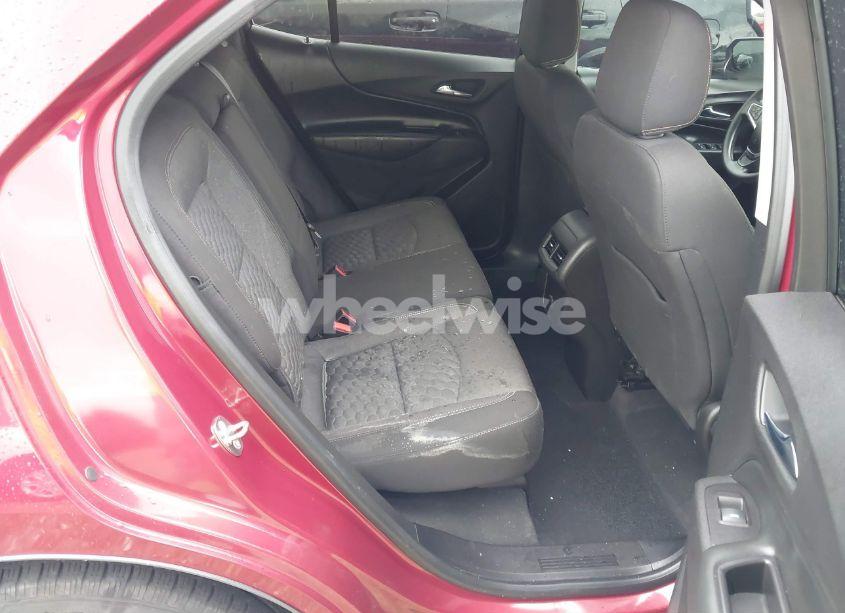 Photo 8 of 2018 Chevrolet Equinox LT (VIN 2GNAXJEV9J6348552)