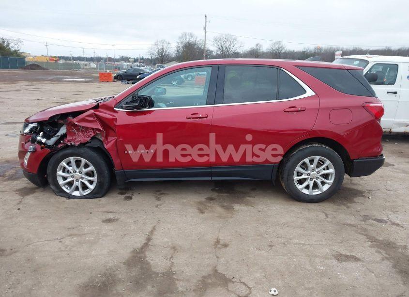Photo 13 of 2018 Chevrolet Equinox LT (VIN 2GNAXJEV9J6349037)