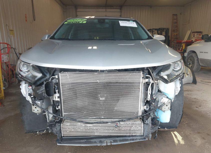 Photo 13 of 2019 Chevrolet Equinox LT (VIN 2GNAXJEV9K6280447)