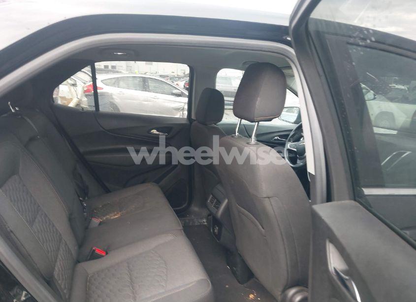 Photo 8 of 2019 Chevrolet Equinox LT (VIN 2GNAXJEV9K6284353)