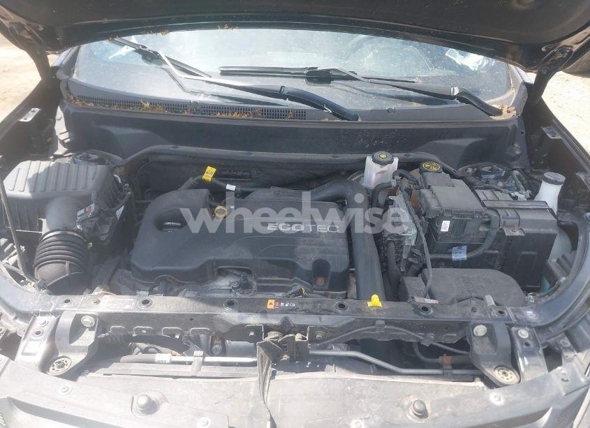 Photo 10 of 2020 Chevrolet Equinox FWD 2FL (VIN 2GNAXJEV9L6127505)