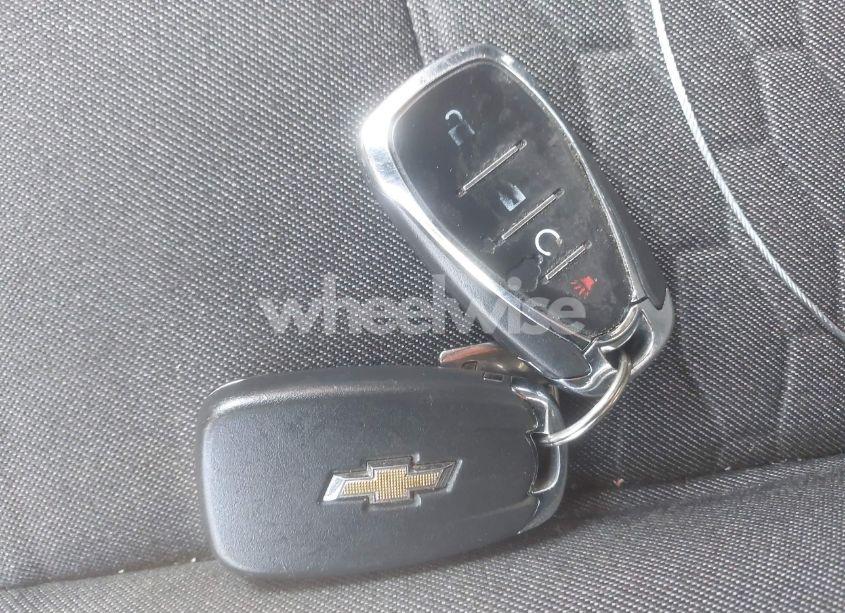 Photo 11 of 2020 Chevrolet Equinox FWD 2FL (VIN 2GNAXJEV9L6127505)