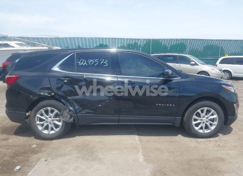 Photo 13 of 2020 Chevrolet Equinox FWD 2FL (VIN 2GNAXJEV9L6127505)