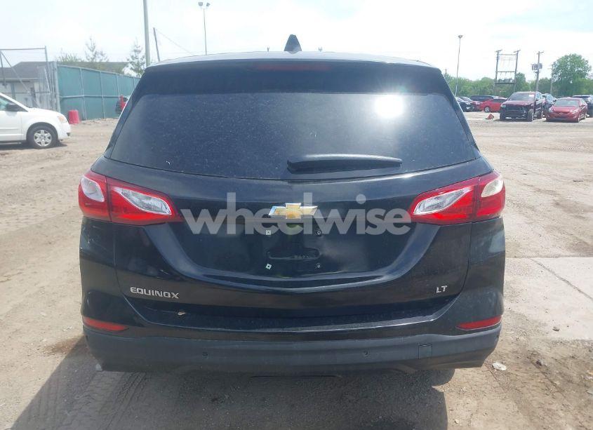 Photo 16 of 2020 Chevrolet Equinox FWD 2FL (VIN 2GNAXJEV9L6127505)