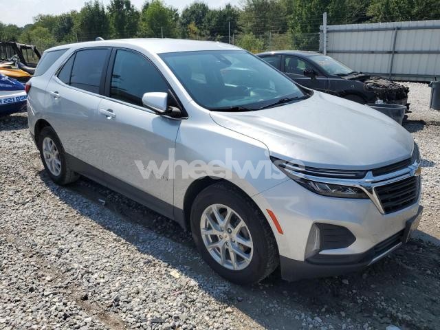 Photo 6 of 2022 CHEVROLET EQUINOX LT (VIN 2GNAXJEV9N6137096)