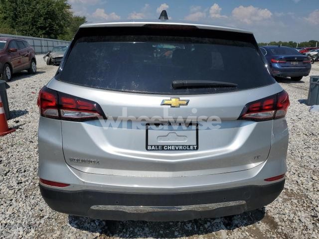 Photo 7 of 2022 CHEVROLET EQUINOX LT (VIN 2GNAXJEV9N6137096)
