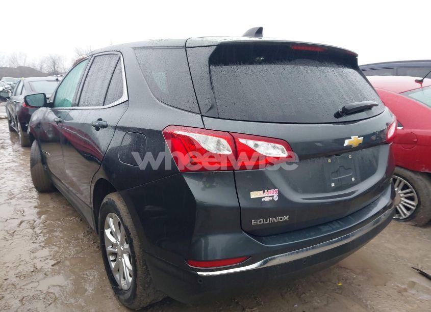 Photo 3 of 2018 Chevrolet Equinox LT (VIN 2GNAXJEVXJ6102609)